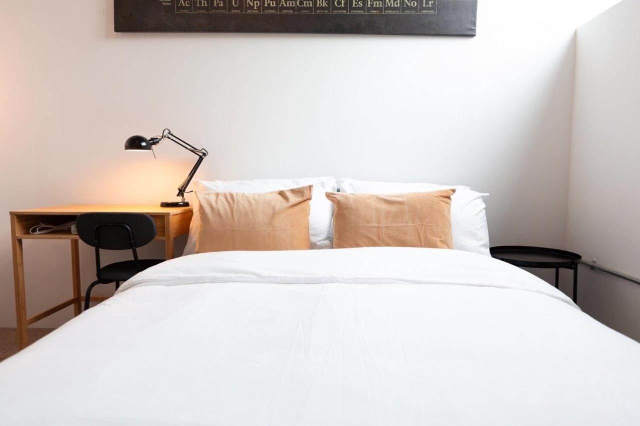 Stylish Comfort In London Finchley Εξωτερικό φωτογραφία