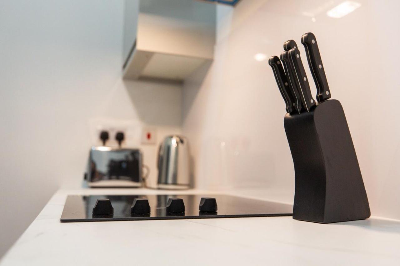 Stylish Comfort In London Finchley Εξωτερικό φωτογραφία